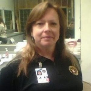 Meet your Posher, Lori